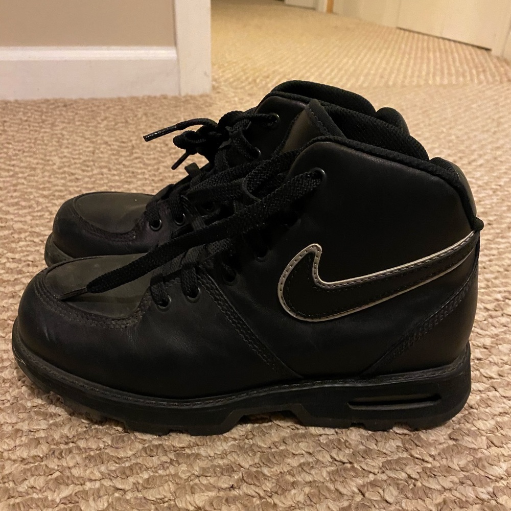 Boys Nike Shoes